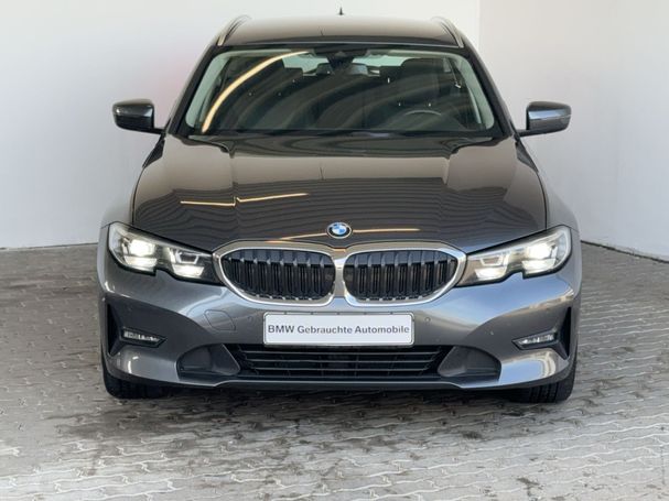 BMW 320d Touring Advantage 140 kW image number 3