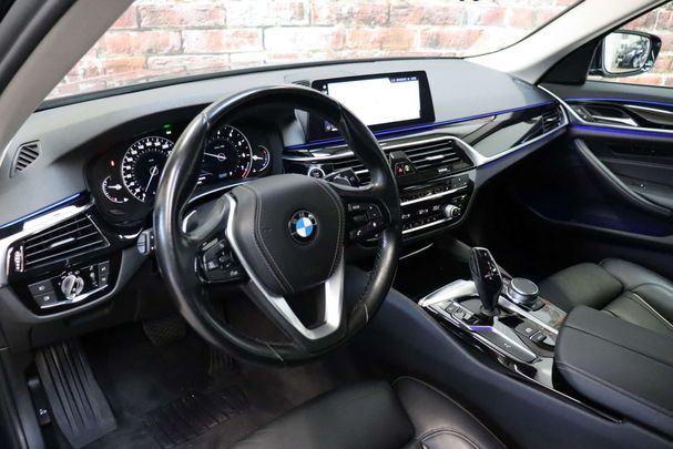 BMW 520i Touring Sport Line 135 kW image number 13