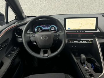 Car image 12