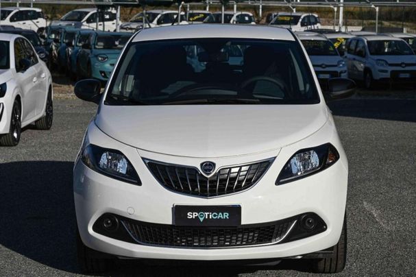 Lancia Ypsilon 51 kW image number 3