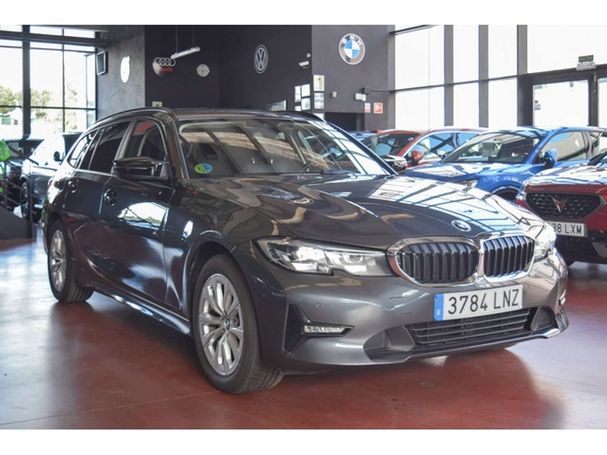 BMW 318d Touring 110 kW image number 2