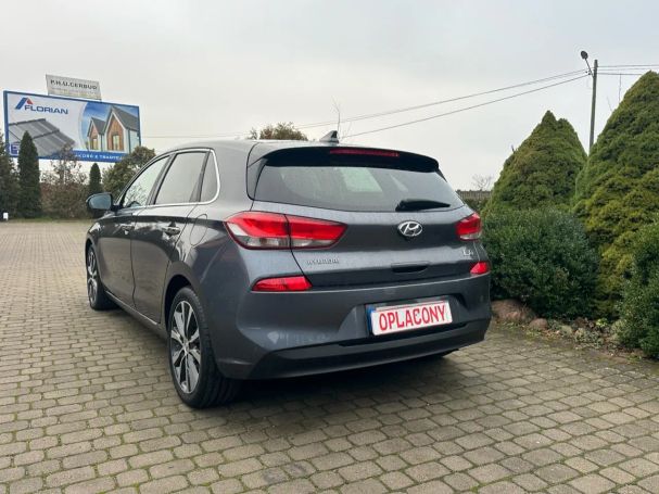 Hyundai i30 1.6 81 kW image number 9