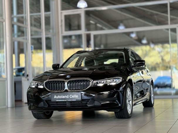 BMW 320 Touring e M 150 kW image number 1