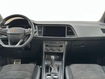 Car image 24