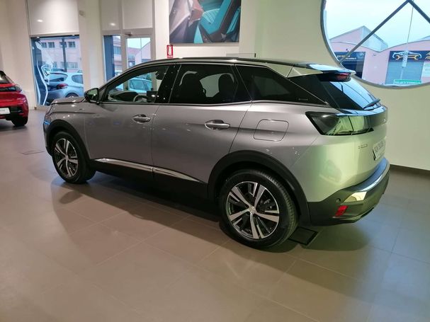 Peugeot 3008 1.6 Hybrid 143 kW image number 2