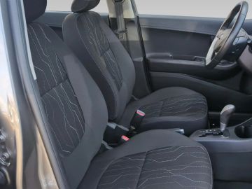 Car image 34