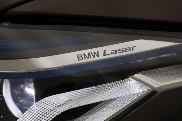 BMW 520i Touring 135 kW image number 29