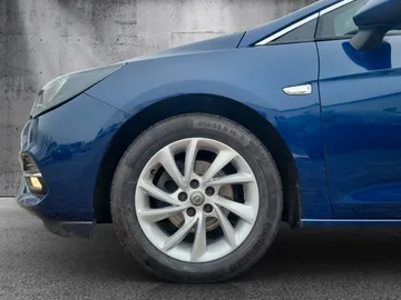 Car image 29