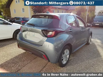 Car image 5