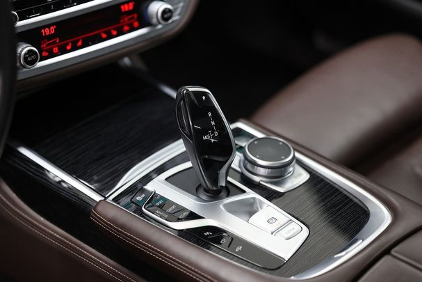 BMW 730Ld M Sport 210 kW image number 23