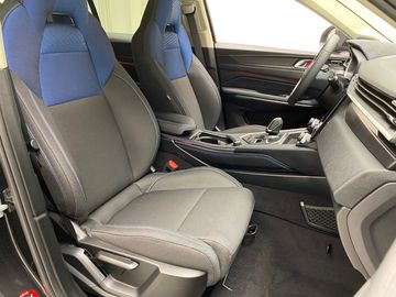 Car image 36