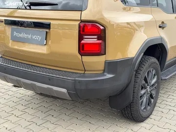 Car image 30