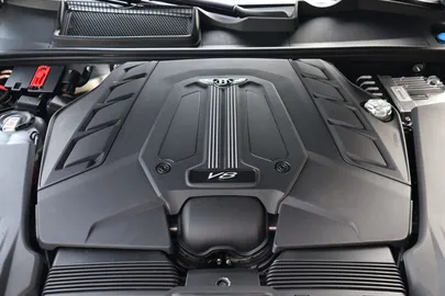 Car image 36