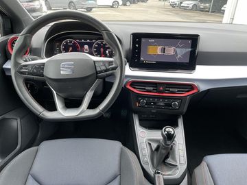 Car image 10