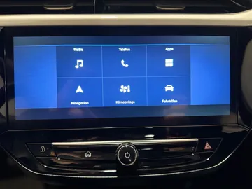 Car image 38