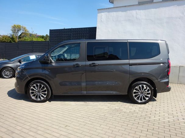 Ford Tourneo Custom 320 L1 2.0 EcoBlue Titanium 110 kW image number 4