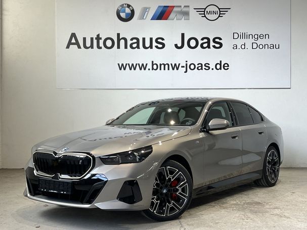 BMW i5 eDrive40 250 kW image number 1