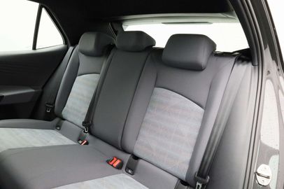 Car image 41