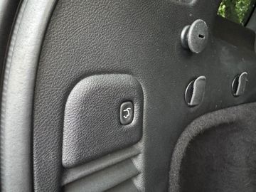 Car image 45