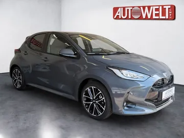 Car image 3