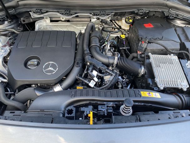 Mercedes-Benz B 180 100 kW image number 10