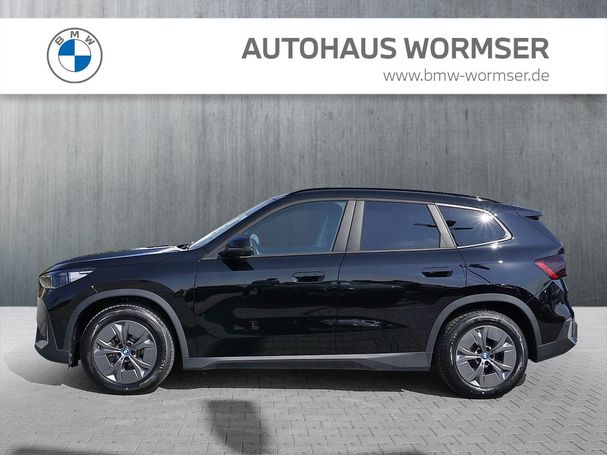 BMW iX1 xDrive30 230 kW image number 5