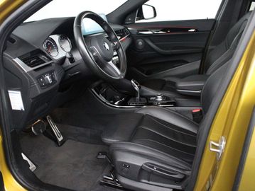 Car image 33