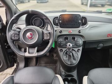 Car image 14