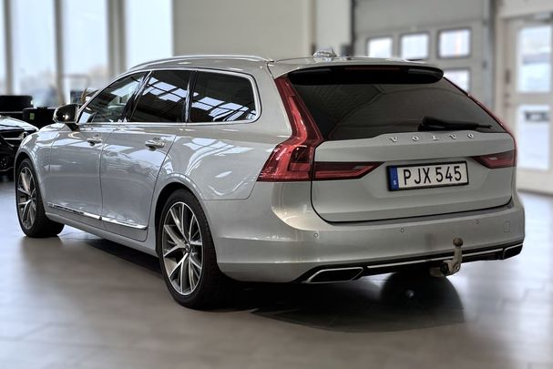 Volvo V90 D4 AWD Inscription 140 kW image number 2