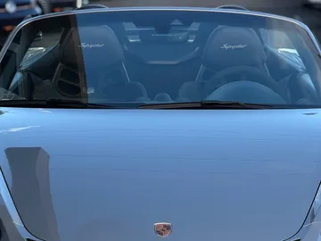 Car image 40