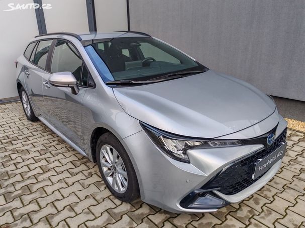 Toyota Corolla 1.8 Hybrid Touring Sports 103 kW image number 2