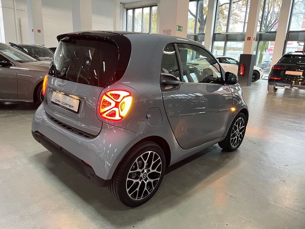 Smart ForTwo coupe 60 kW image number 2