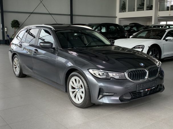 BMW 320d Touring 140 kW image number 2