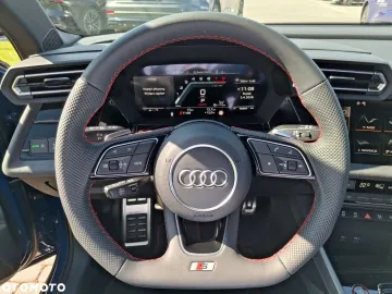 Car image 40