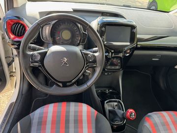 Car image 7