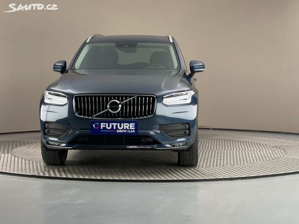 Volvo XC90 B5 AWD Momentum 173 kW image number 3