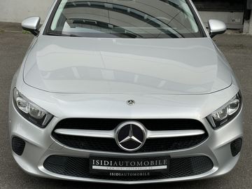 Car image 40