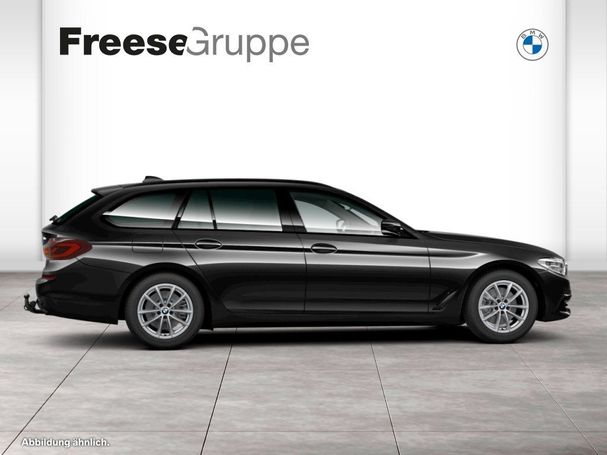 BMW 520d Touring xDrive Sport Line 140 kW image number 8