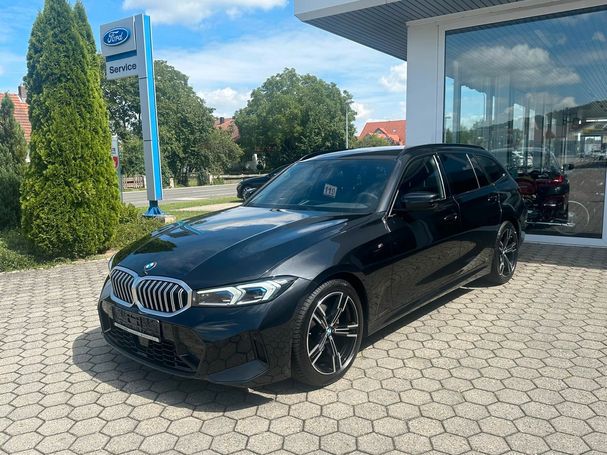 BMW 320d Touring xDrive 140 kW image number 1