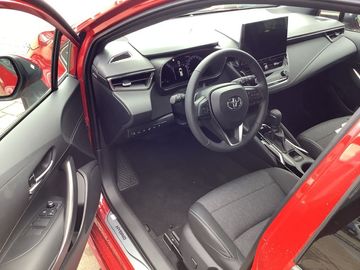 Car image 9