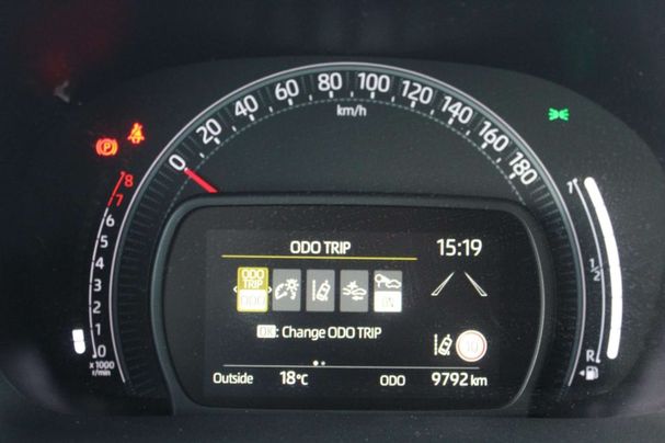 Toyota Aygo X 1.0 VVT-i 53 kW image number 13