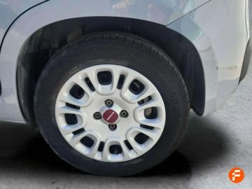 Car image 21