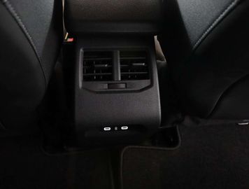 Car image 41