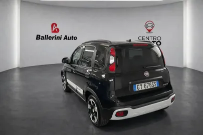 Car image 5