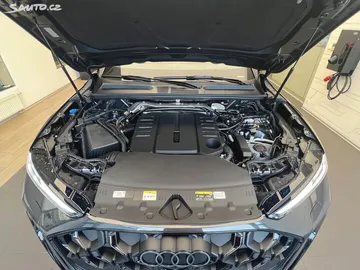Car image 23