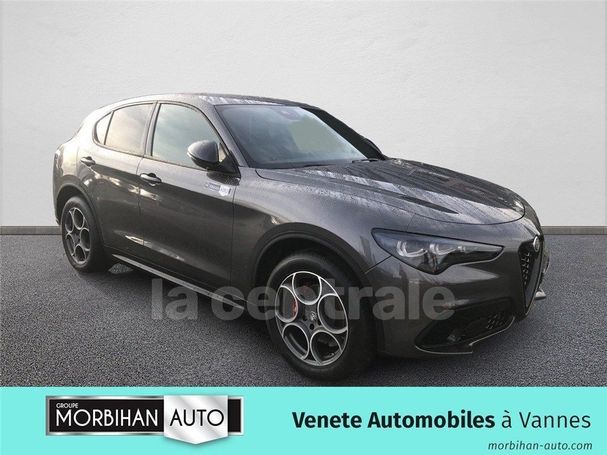 Alfa Romeo Stelvio 2.2 AT8 118 kW image number 2