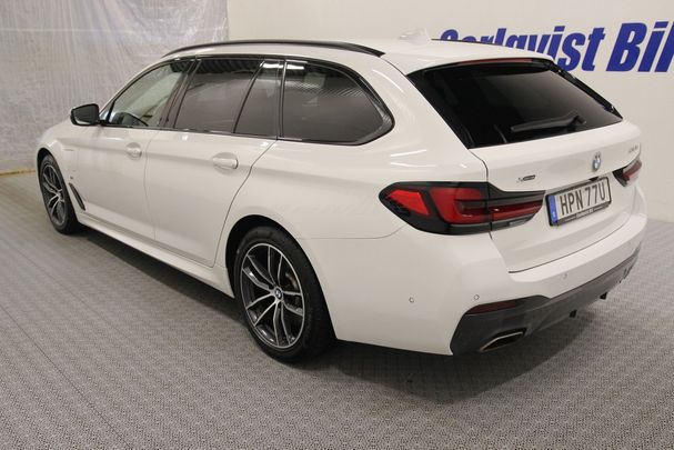 BMW 530i Touring xDrive 185 kW image number 4