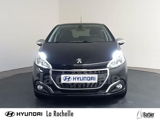 Peugeot 208 PureTech 82 Signature 61 kW image number 3