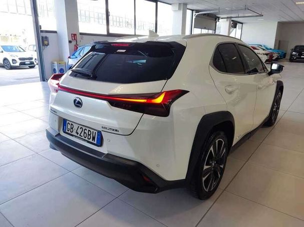 Lexus UX 250h 107 kW image number 20