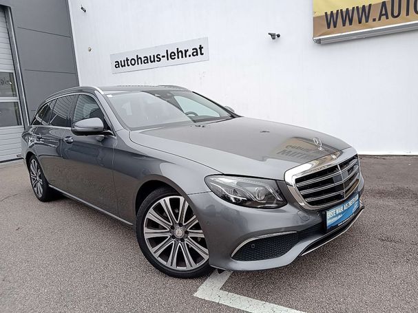 Mercedes-Benz E 200 T Exclusive 135 kW image number 2